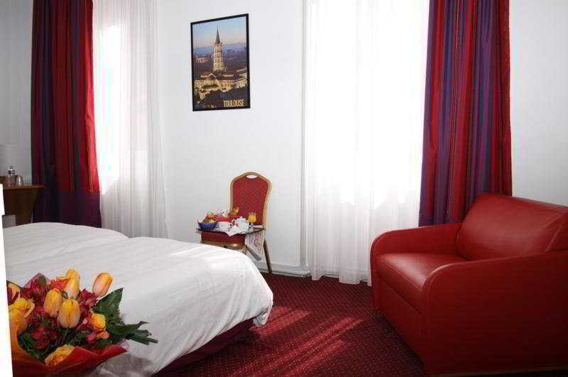 เลอ โคลเชอร์ เดอ โรเดซ ซองทร์ การ์ Hotel ตูลูส ห้อง รูปภาพ