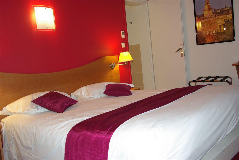 เลอ โคลเชอร์ เดอ โรเดซ ซองทร์ การ์ Hotel ตูลูส ภายนอก รูปภาพ